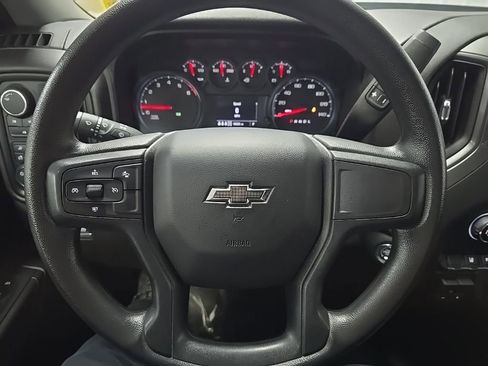 Used 2025 Chevrolet Silverado 2500 Custom w/ Custom Value Package AWD/4WD image 18