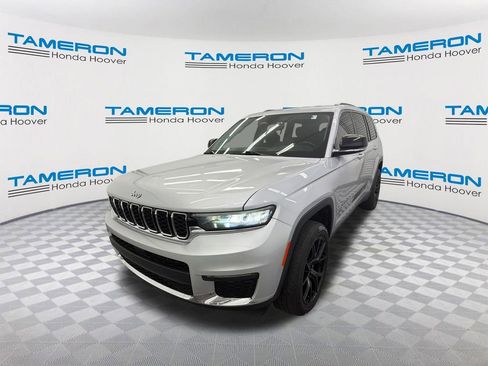 Used 2021 Jeep Grand Cherokee L Limited RWD image 1
