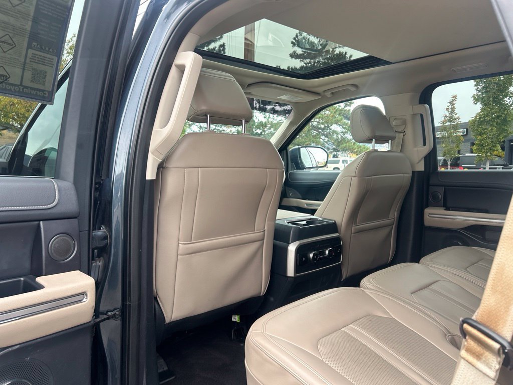Used 2023 Ford Expedition Limited AWD/4WD image 21