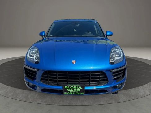 Used 2018 Porsche Macan Sport Edition image 3
