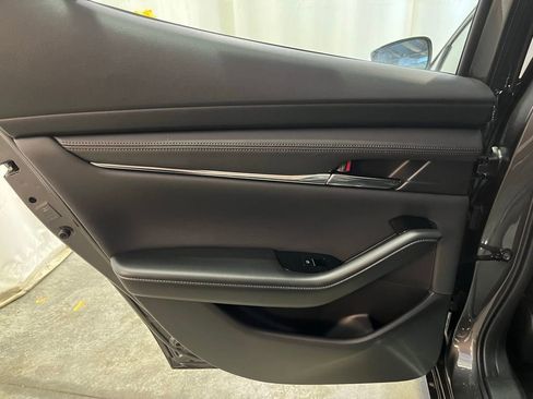 New 2026 MAZDA MAZDA3 2.5 S Hatchback w/ Premium Pkg image 22