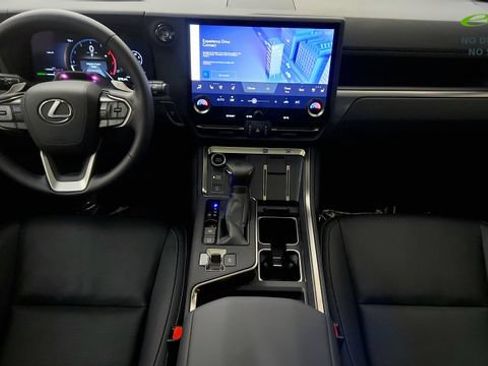 Used 2026 Lexus GX 550 w/ Accessory Package (2T) AWD/4WD image 54