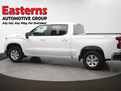 Used 2025 Chevrolet Silverado 1500 LT AWD/4WD image 63