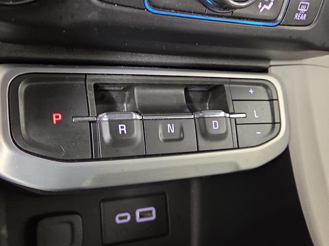 Used 2020 GMC Acadia SLE w/ Driver Convenience Package FWD image 22