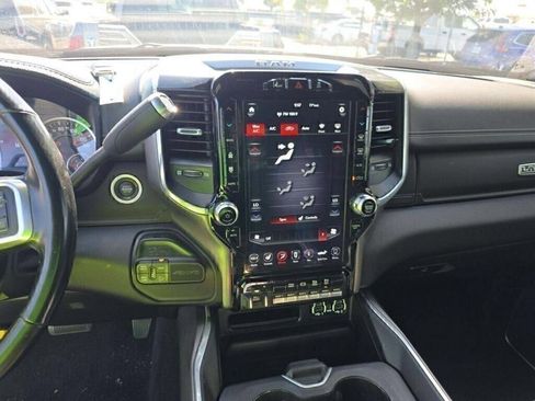 Used 2021 RAM 2500 Laramie AWD/4WD image 6