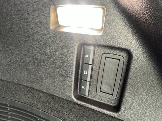 Used 2020 Lincoln Aviator Reserve w/ Equipment Group 201A AWD/4WD image 12