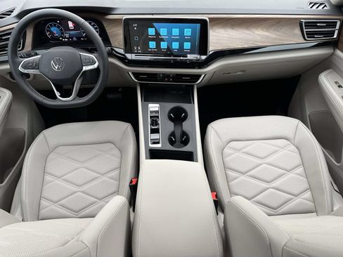 New 2026 Volkswagen Atlas SE AWD/4WD image 11