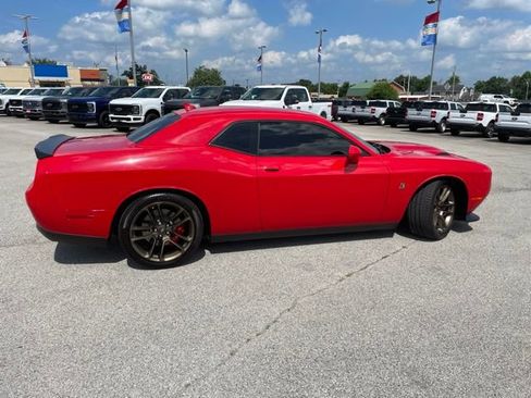 Used 2021 Dodge Challenger R/T Scat Pack w/ Dynamics Package RWD image 15