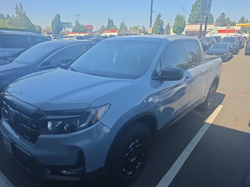 Used 2025 Honda Ridgeline Sport+ image 7