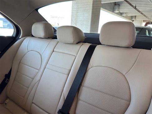 Used 2019 Mercedes-Benz C 300 Sedan image 37