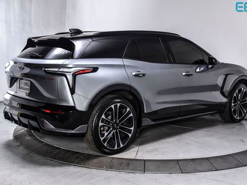Used 2025 Chevrolet Blazer EV SS image 5