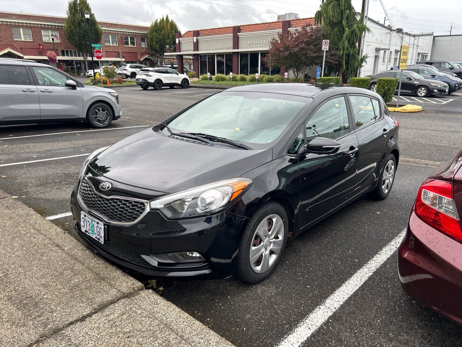 Used 2016 Kia Forte LX FWD image 1