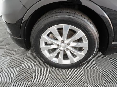 Used 2017 Buick Envision Essence image 17