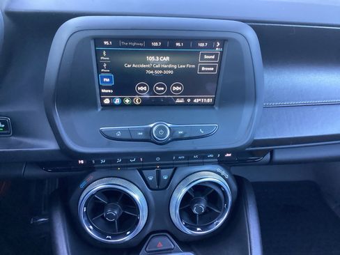 Used 2019 Chevrolet Camaro LT image 14