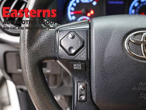 Used 2019 Toyota Tacoma SR RWD image 15