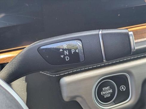 Used 2019 Mercedes-Benz G 550 image 12