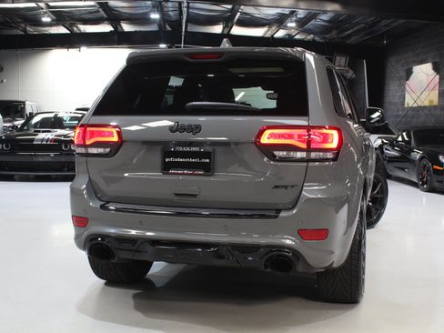 Used 2020 Jeep Grand Cherokee SRT AWD/4WD image 16