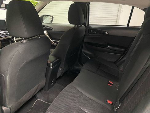 Used 2024 Mitsubishi Eclipse Cross LE image 12