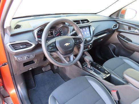 Certified 2023 Chevrolet TrailBlazer LT w/ Convenience Package image 20