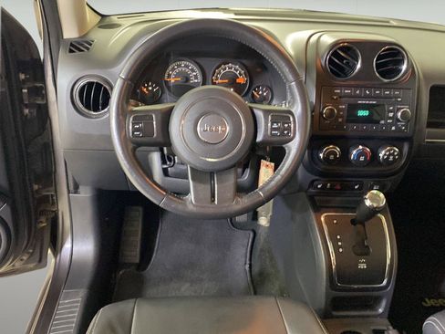 Used 2015 Jeep Patriot High Altitude AWD/4WD image 20