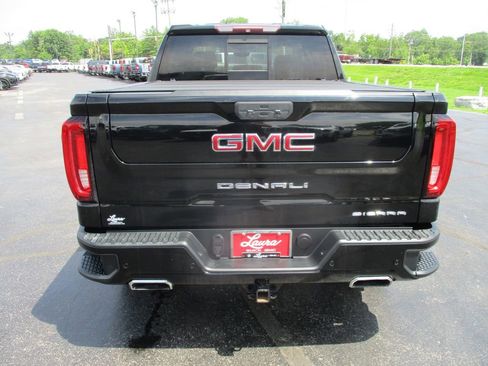 Used 2019 GMC Sierra 1500 Denali w/ Denali Ultimate Package AWD/4WD image 8