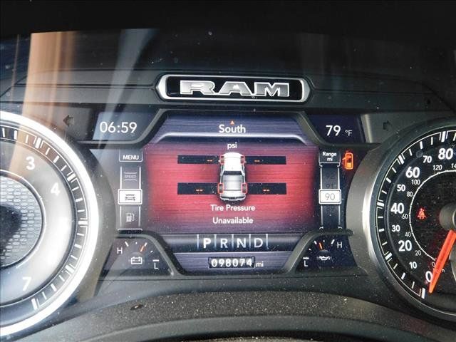 Used 2019 RAM 1500 Laramie RWD image 10