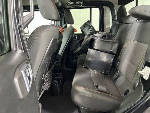 Used 2020 Jeep Gladiator Mojave w/ Cold Weather Group image 26
