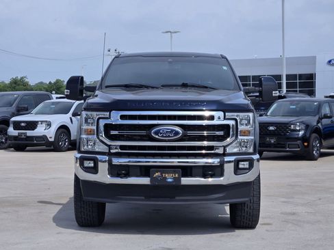 Certified 2022 Ford F250 Lariat w/ Lariat Ultimate Package AWD/4WD image 6