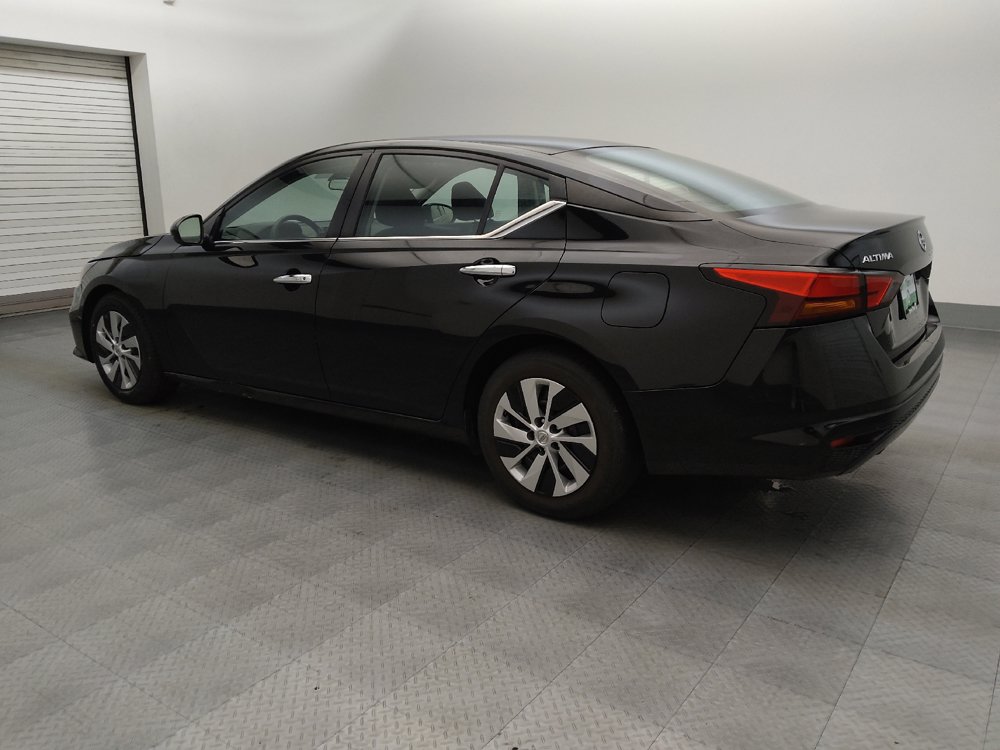 Used 2022 Nissan Altima 2.5 S FWD image 3