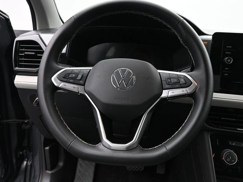 Used 2025 Volkswagen Taos S image 17