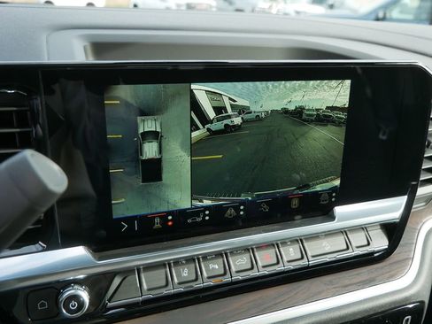 New 2026 GMC Sierra 2500 SLT w/ SLT Premium Package image 17