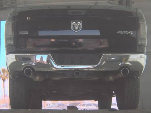 Used 2014 RAM 1500 Laramie w/ Convenience Group image 4