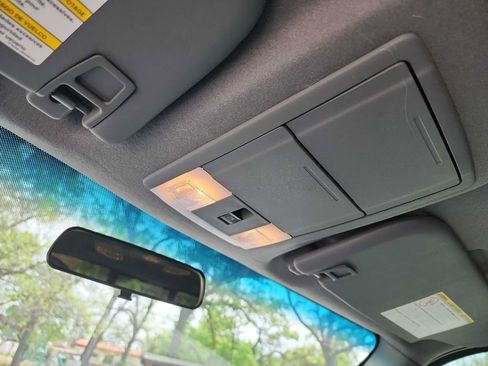 Used 2016 Ford F250 XLT w/ XLT Interior Package image 30