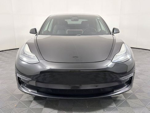Used 2018 Tesla Model 3 Long Range RWD image 2