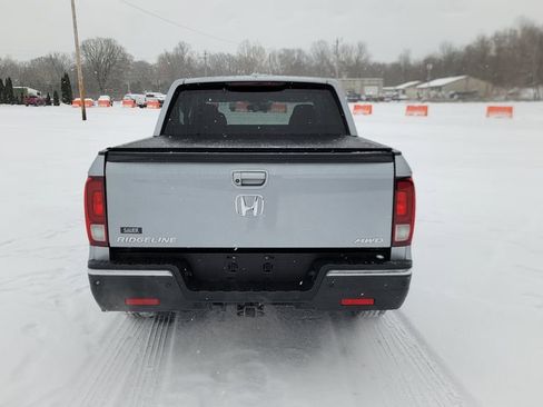 Used 2019 Honda Ridgeline Sport image 10