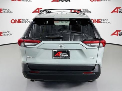 Certified 2021 Toyota RAV4 XLE w/ Convenience Package FWD image 7