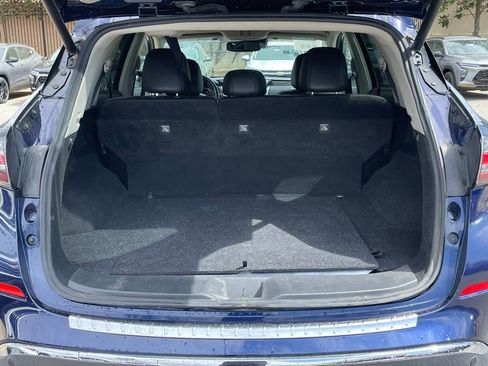 Used 2023 Nissan Murano Platinum image 7