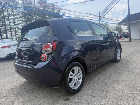 Used 2015 Chevrolet Sonic LT FWD image 5