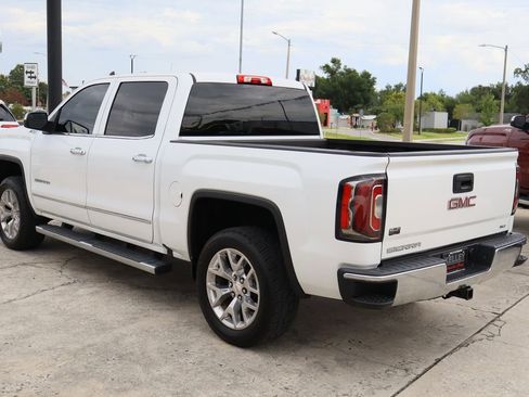 Used 2018 GMC Sierra 1500 SLT w/ SLT Premium Package AWD/4WD image 7