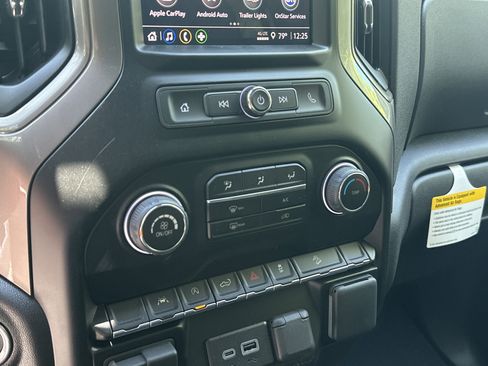 Used 2026 Chevrolet Silverado 1500 Custom Trail Boss w/ LPO, Dark Essentials Package AWD/4WD image 29