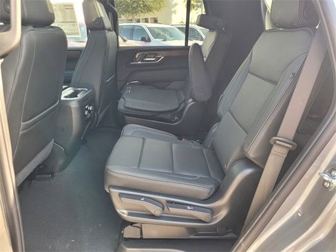 New 2026 GMC Yukon Denali w/ Sun & Power Step Package image 7