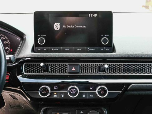 Certified 2024 Honda Civic Sport image 3