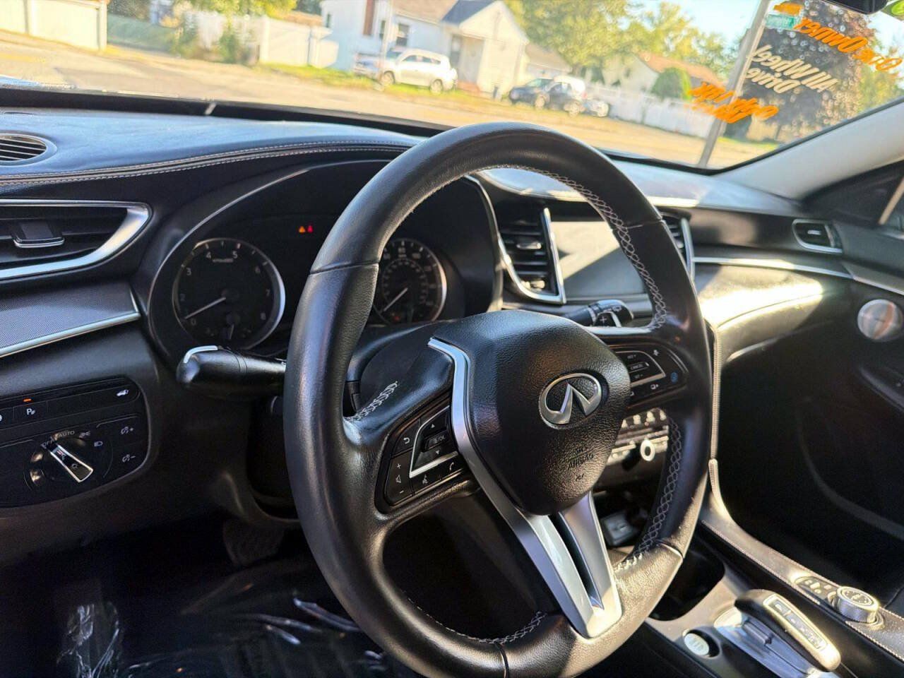 Used 2023 INFINITI QX50 Luxe AWD/4WD image 17