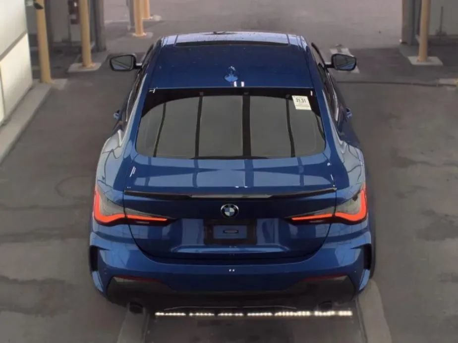 Used 2021 BMW 430i Coupe w/ M Sport Package RWD image 5