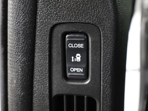 Used 2024 Honda Odyssey Touring image 59