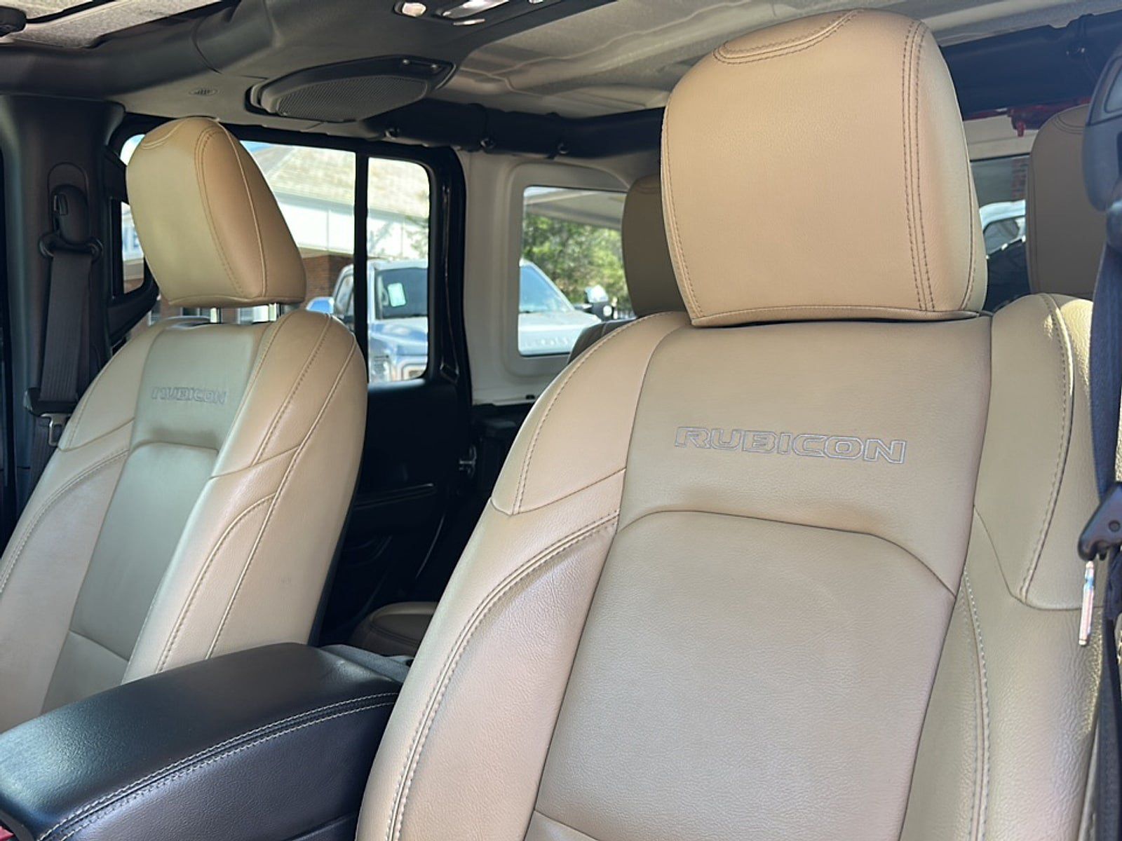 Used 2018 Jeep Wrangler Unlimited Rubicon AWD/4WD image 29