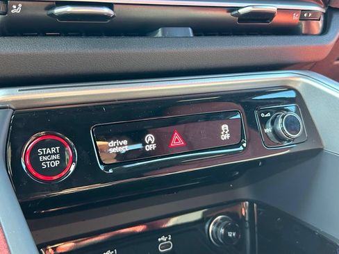New 2026 Audi SQ5 Prestige AWD/4WD image 37
