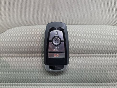 Used 2018 Ford Fusion S image 32