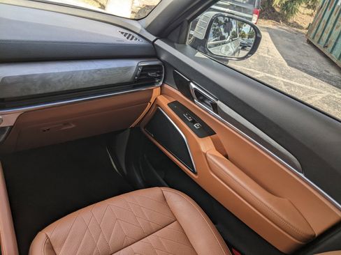 Certified 2024 Kia Telluride SX X-Line image 15