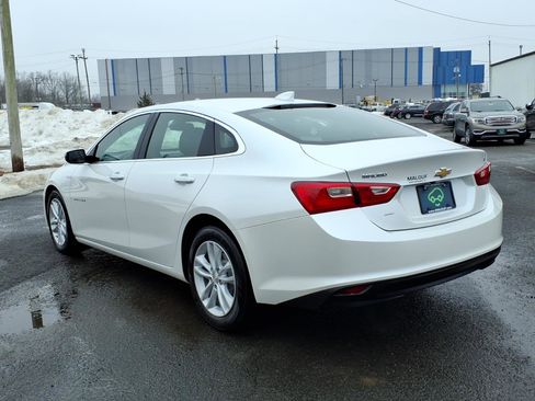 Certified 2017 Chevrolet Malibu LT image 5